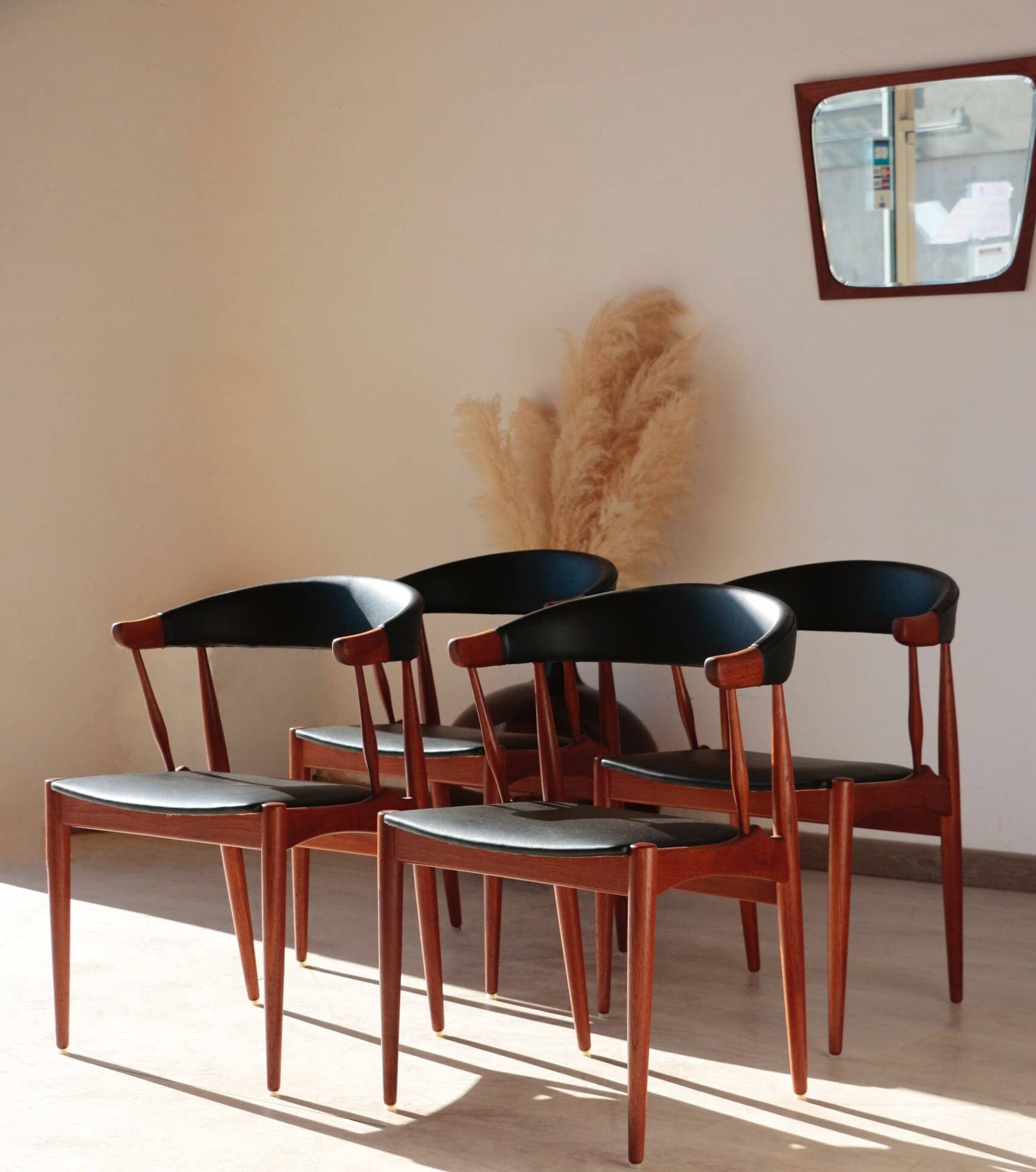 Set of 4 Johannes Andersen Scandinavian teak armchairs, 1960s