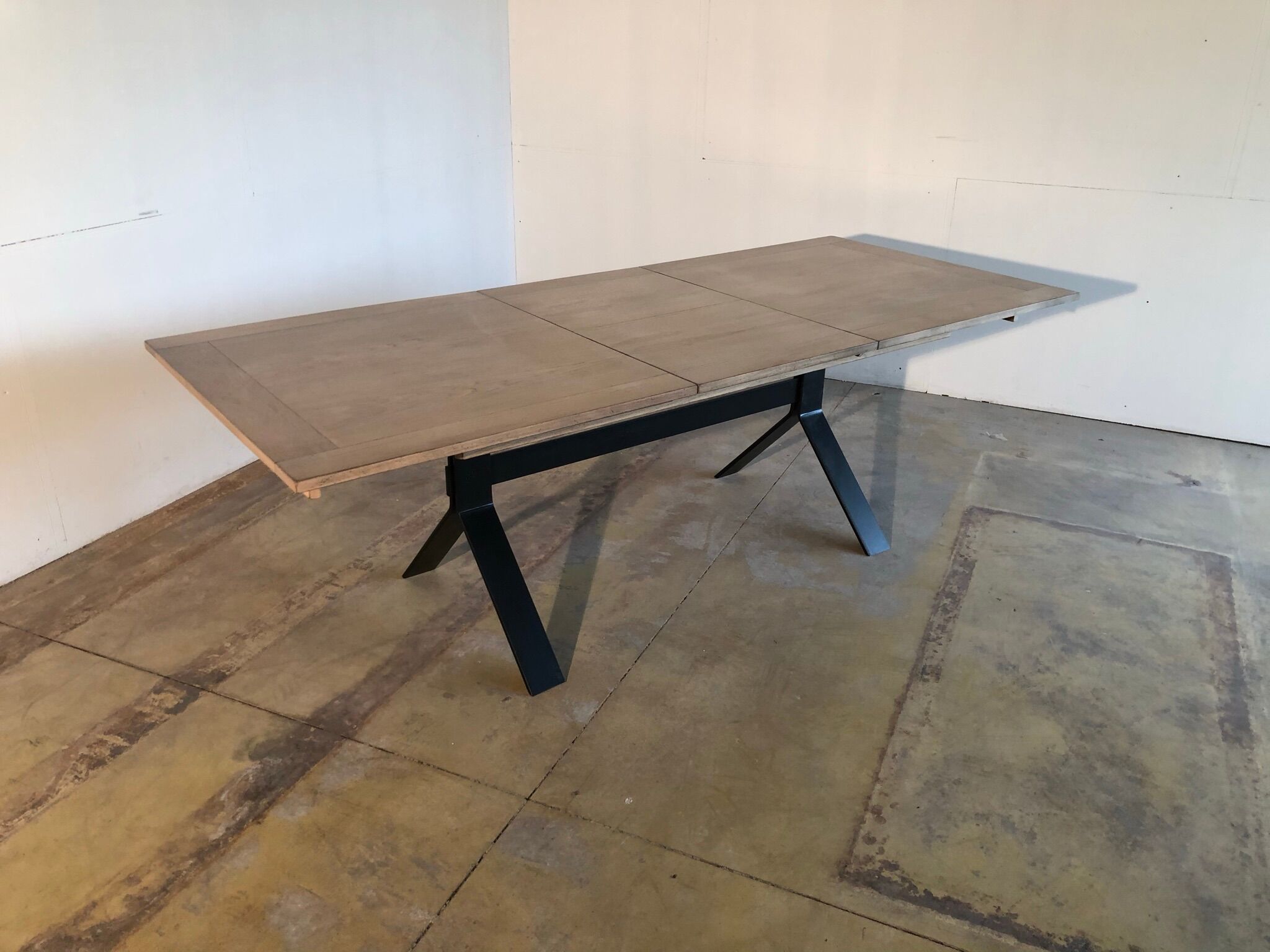 Industrial extension dining table