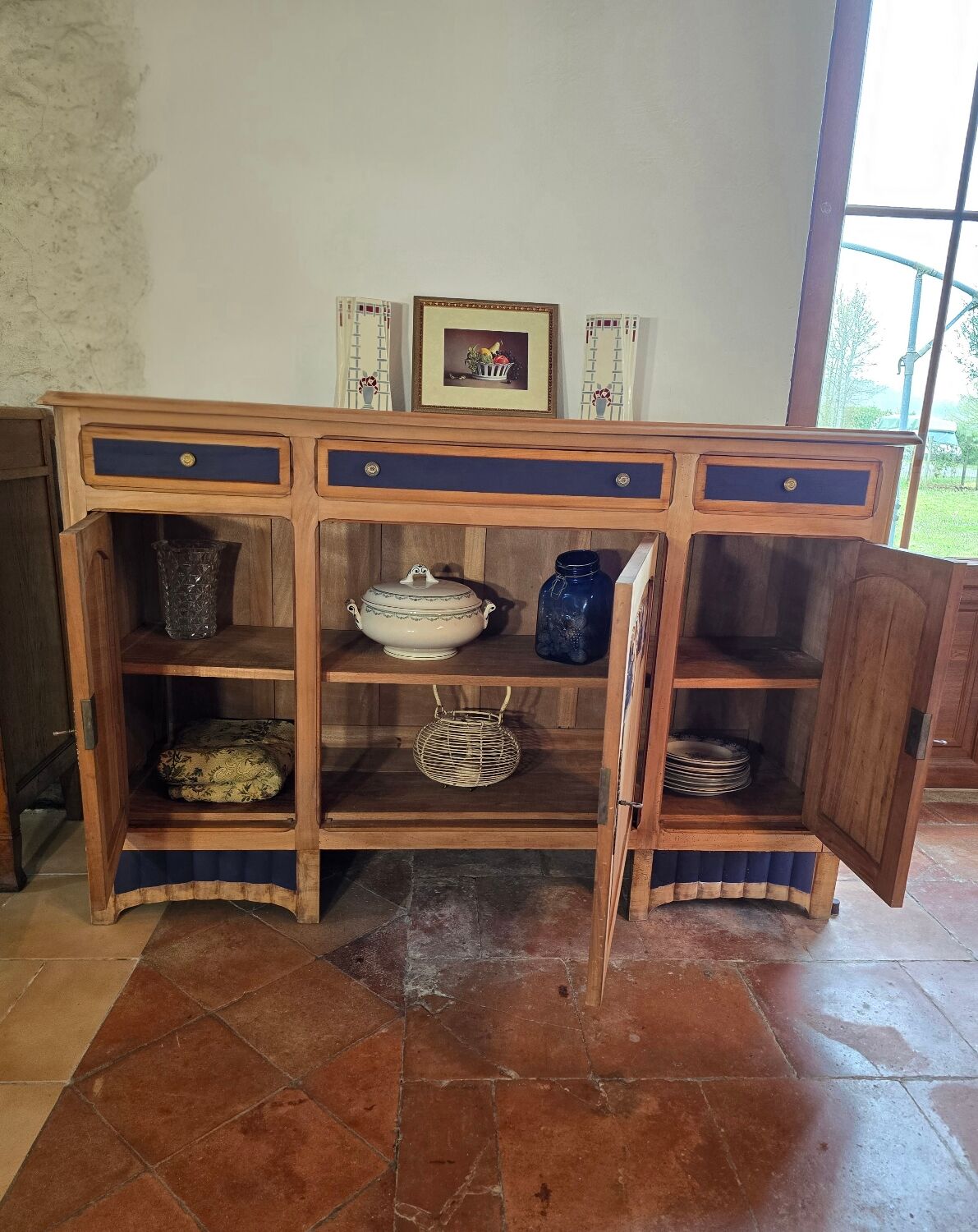 Buffet made of solid cherry wood, late Art Nouveau.
