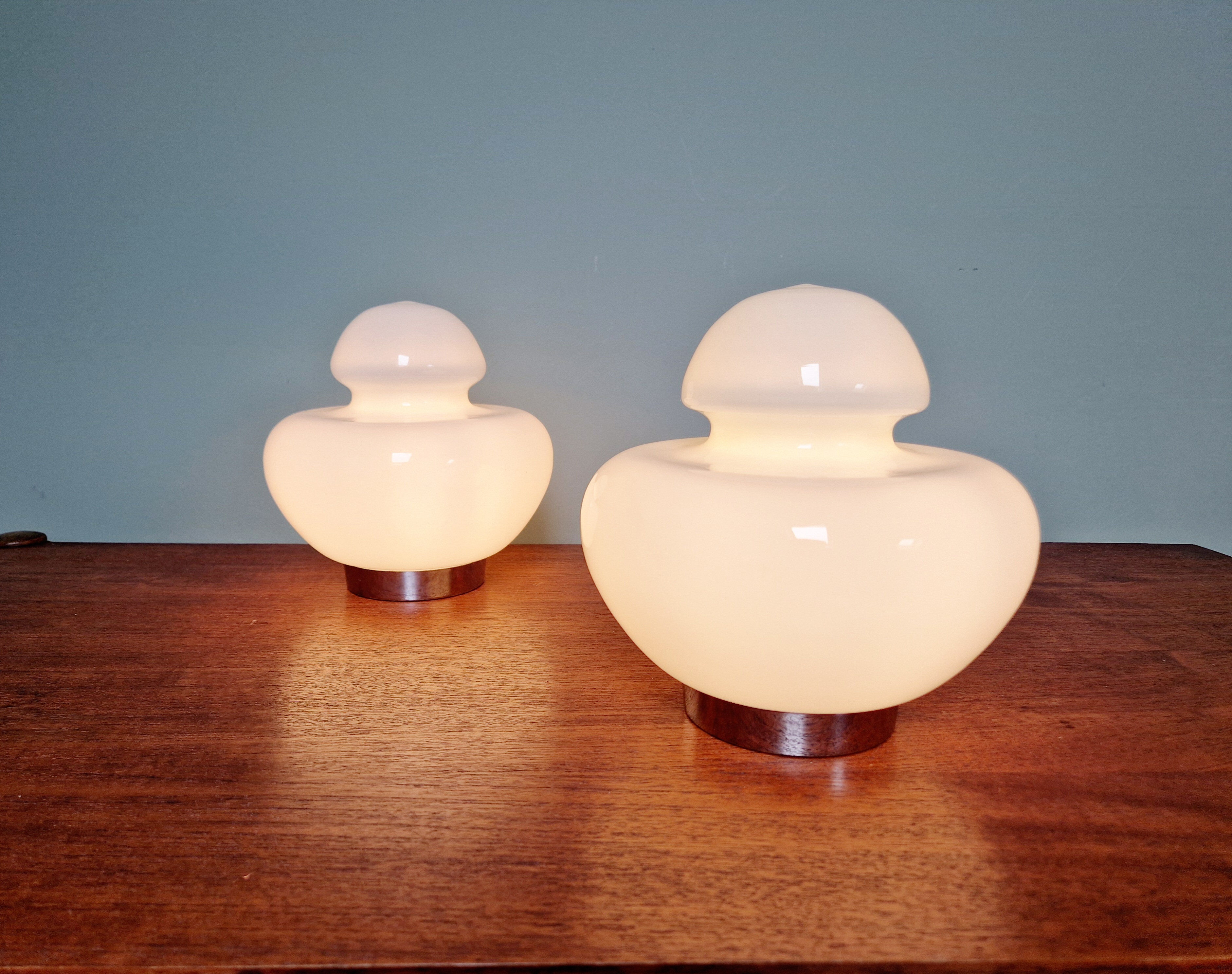Space Age table lamp in white opaline, 1970s