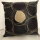 Coussins cuir design vintage