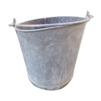 Zinc coal bucket