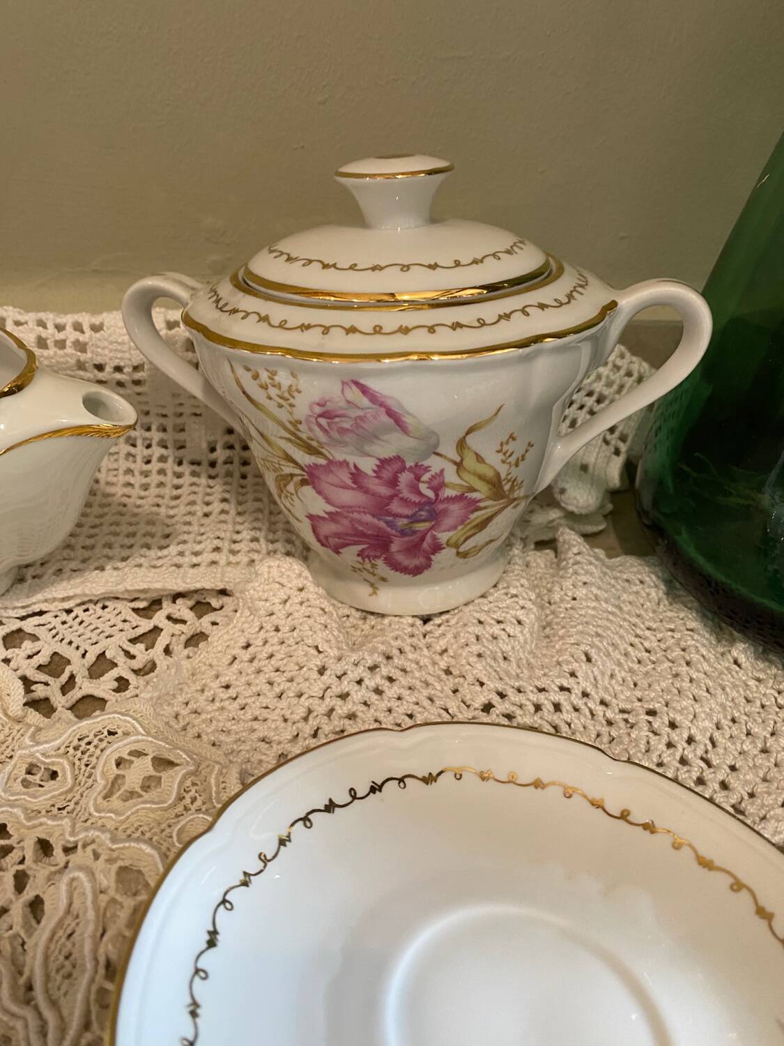 Porcelain coffee or tea service