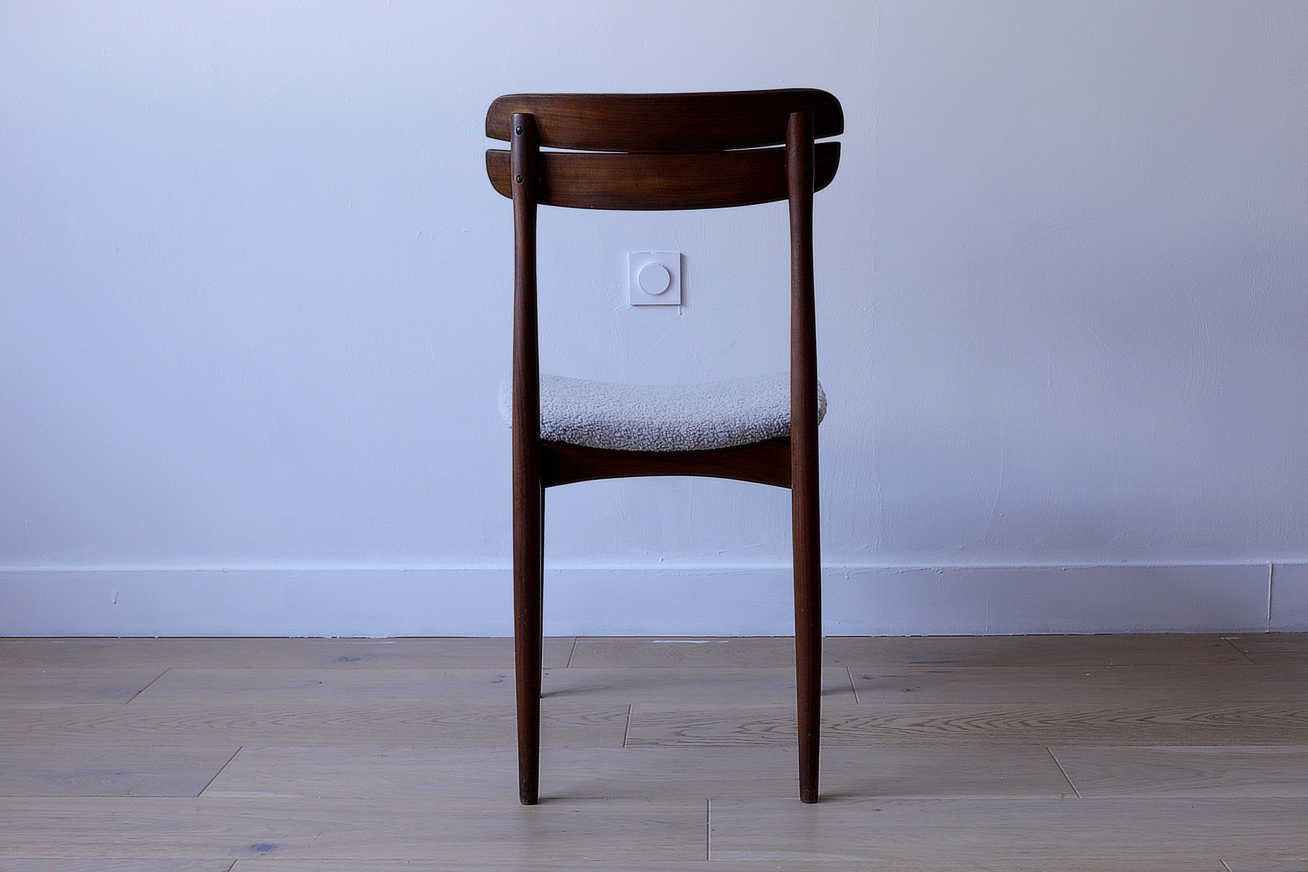 Suite de 6 chaises en bois design 1950