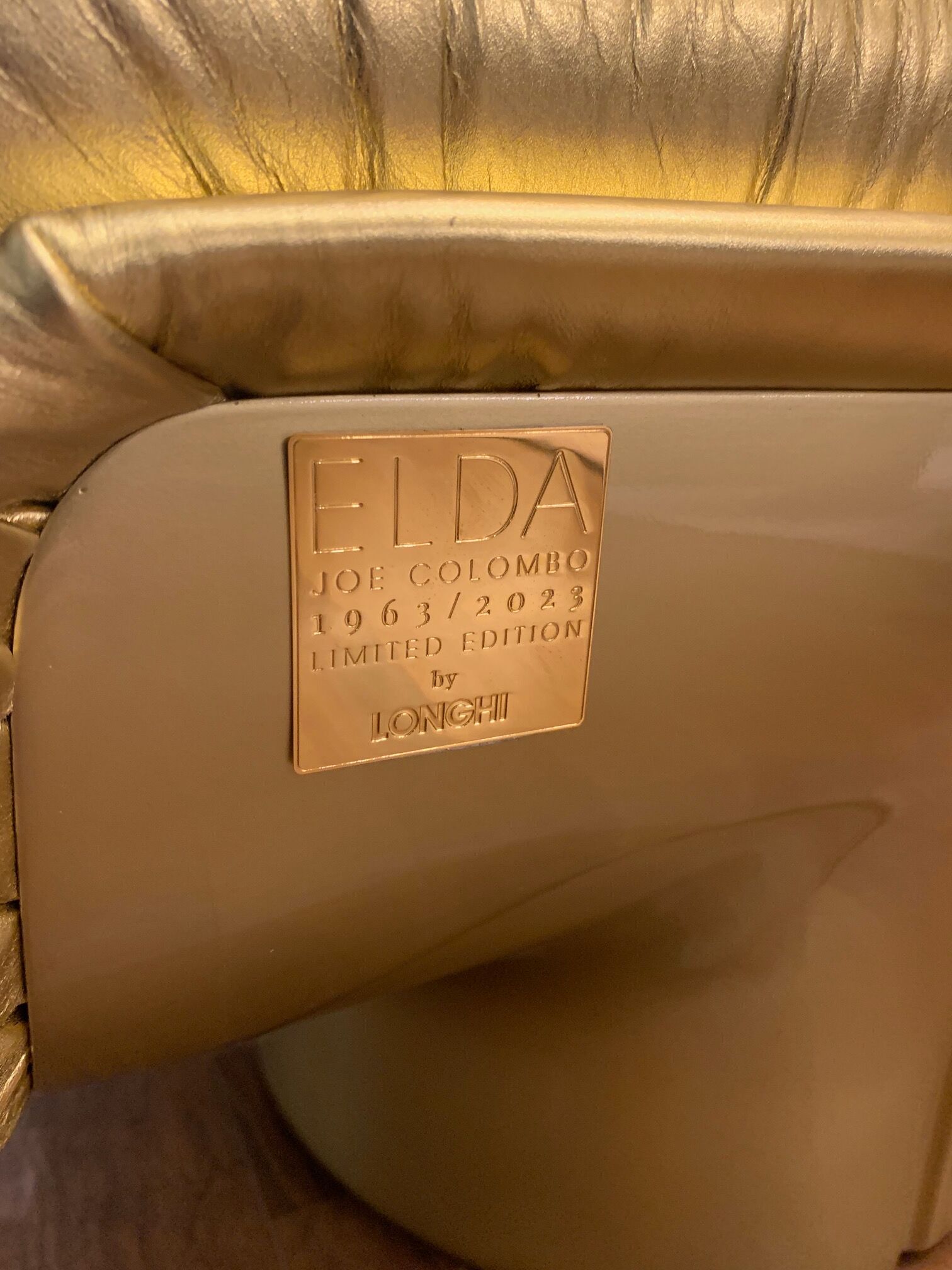 Fauteuil Elda 60th anniversary gold edition