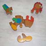 4 piece wooden hen puzzle