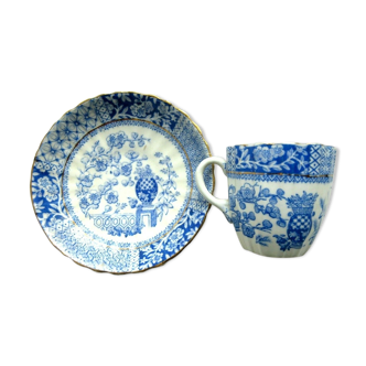 Coffee or teacup on saucer, Lunéville Lace model, in blue
