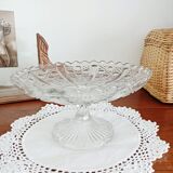 Glass fruit bowl on foot