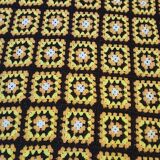 Large vintage/granny bedspread