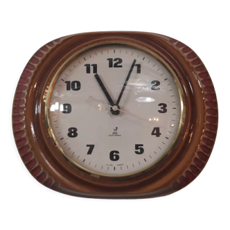 Wall clock jaz electronic doucic 4342-80 year 1977/1978.