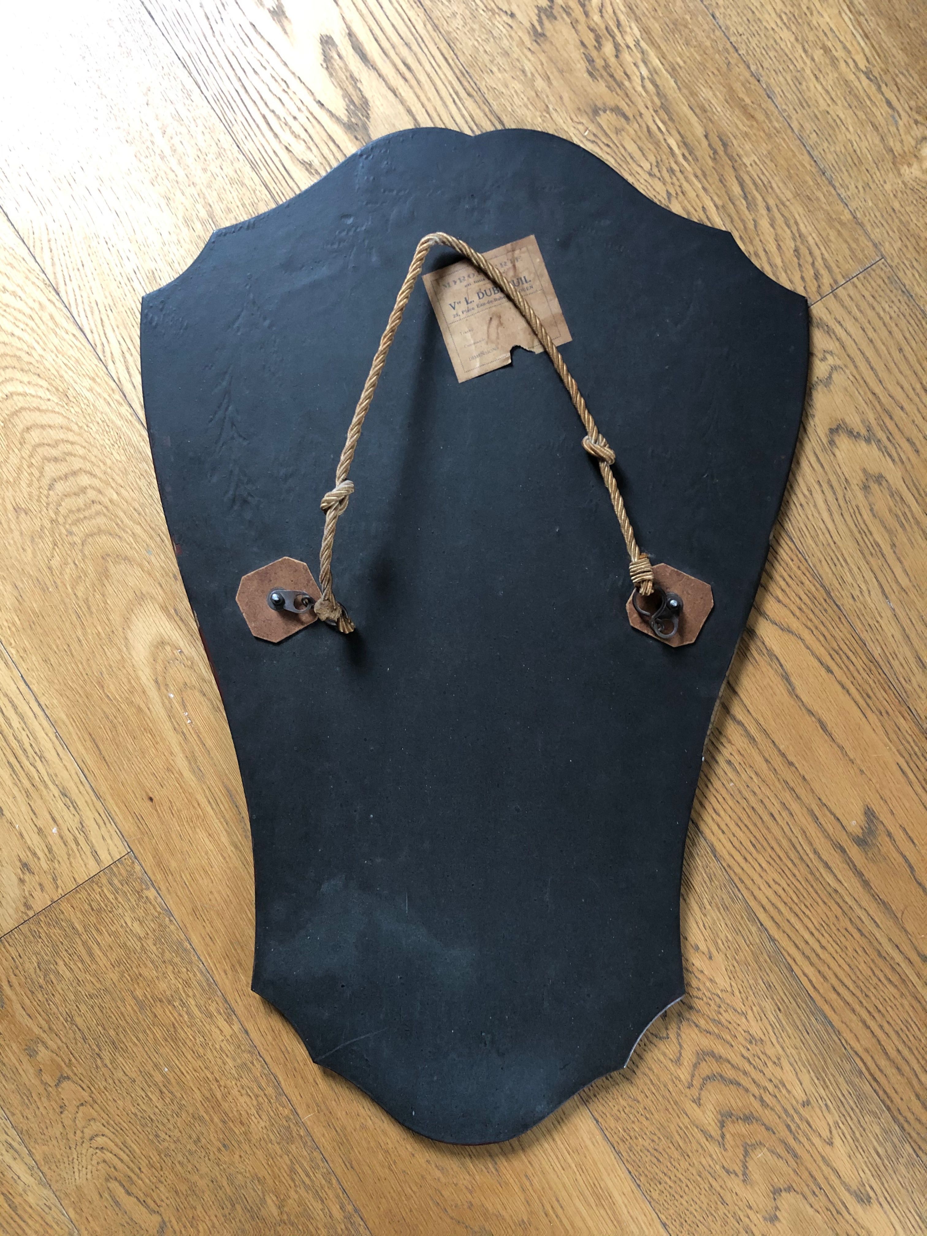 Old bevelled and engraved mirror   43x63cm