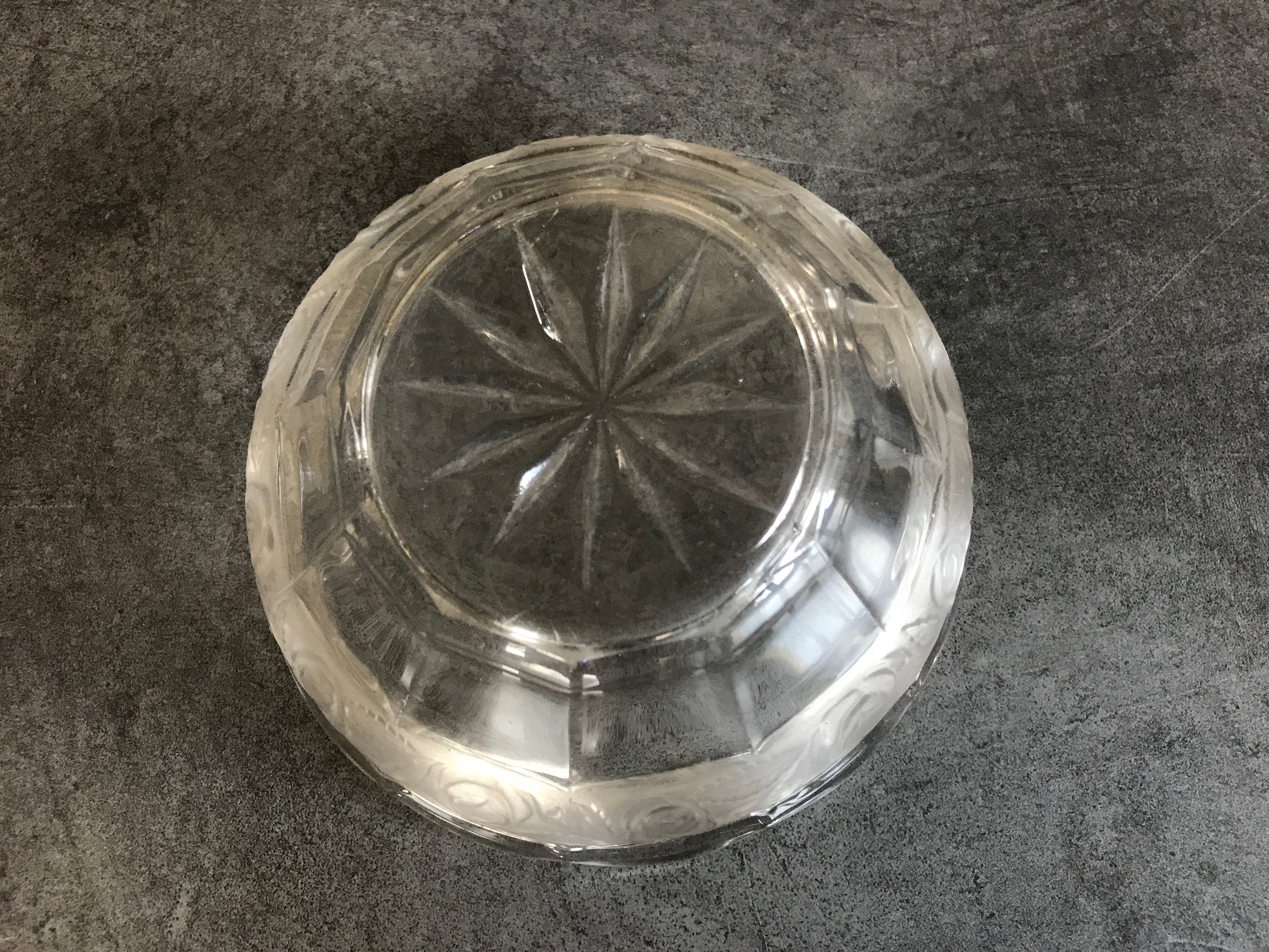 Cup in glass with decoration of frieze floral frosted art deco