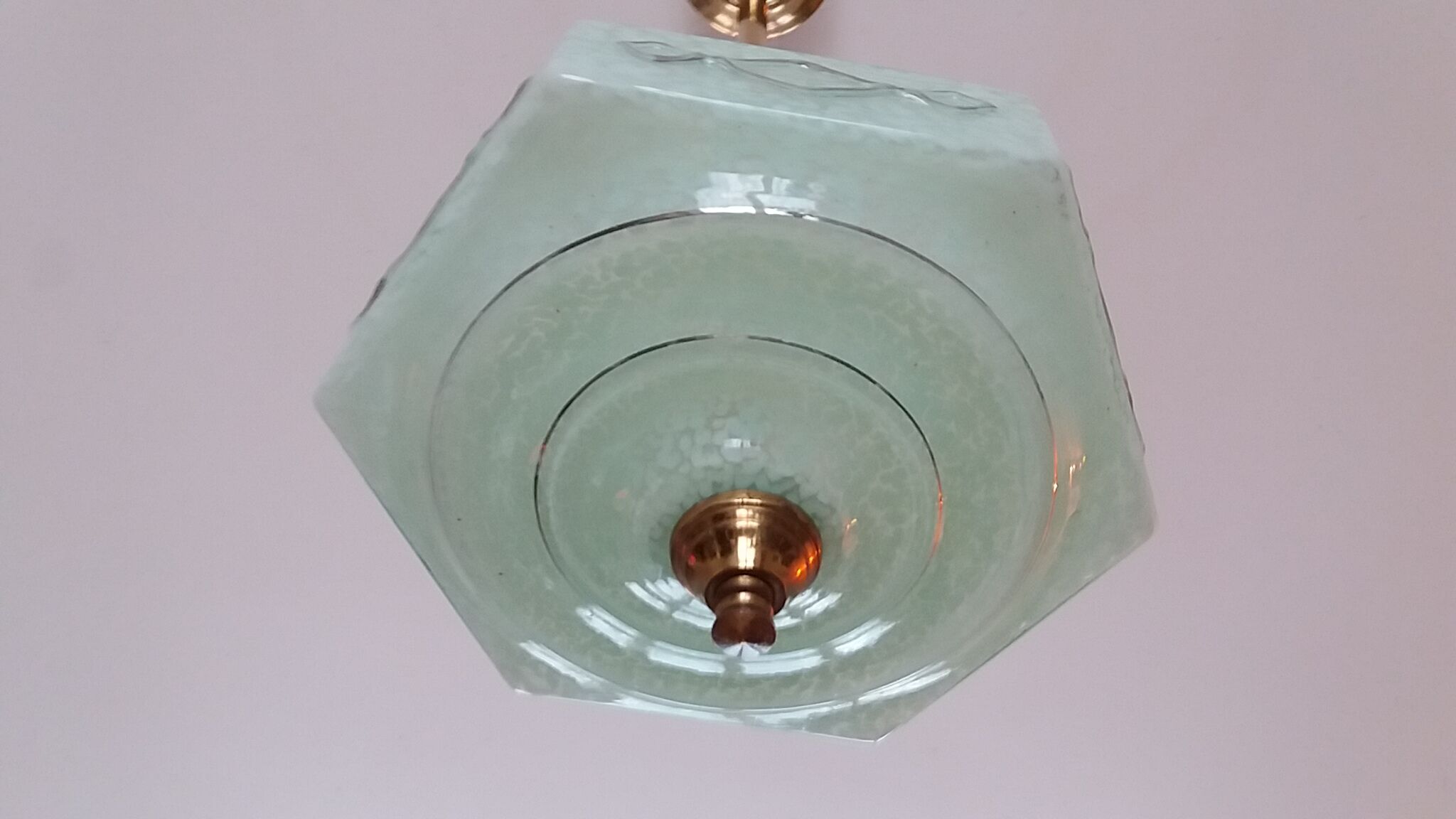 Art deco hanging