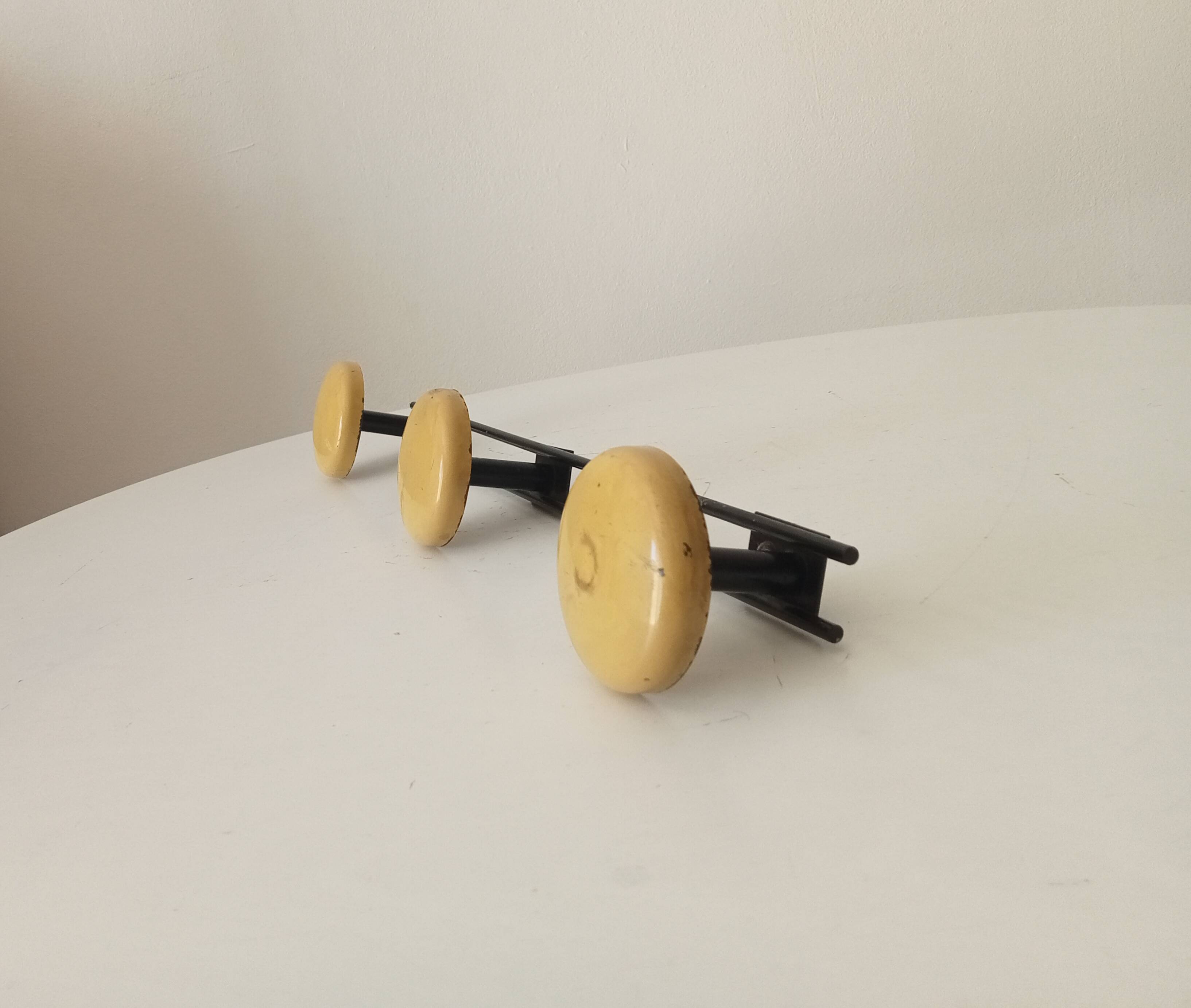 Vintage wall coat rack from the 60s/70s.