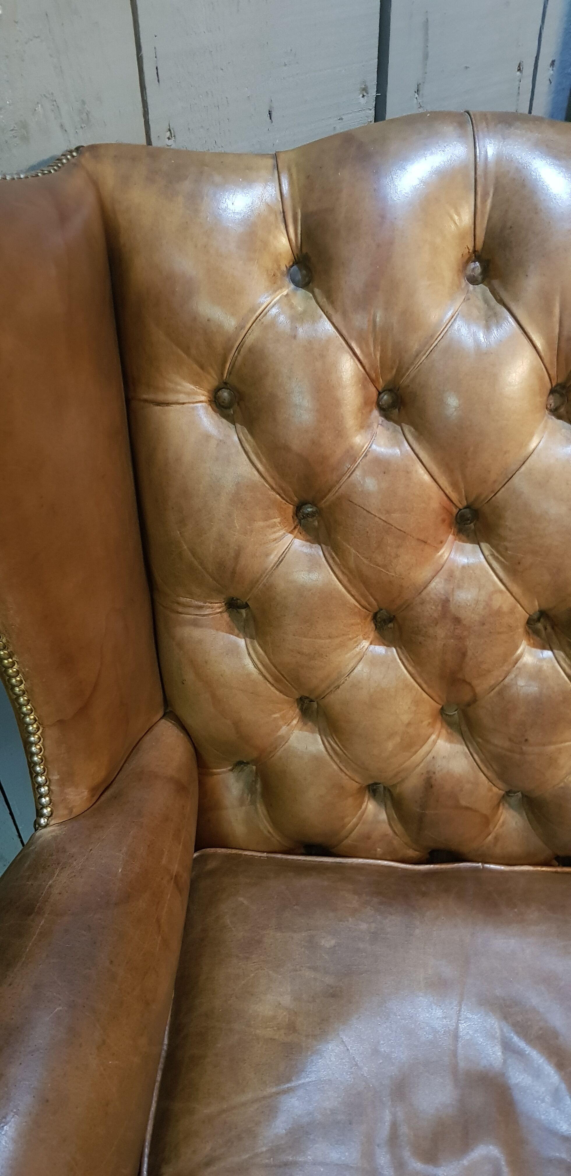 Chesterfield Bench
