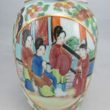 Ancient Chinese vase pink family China 19th century