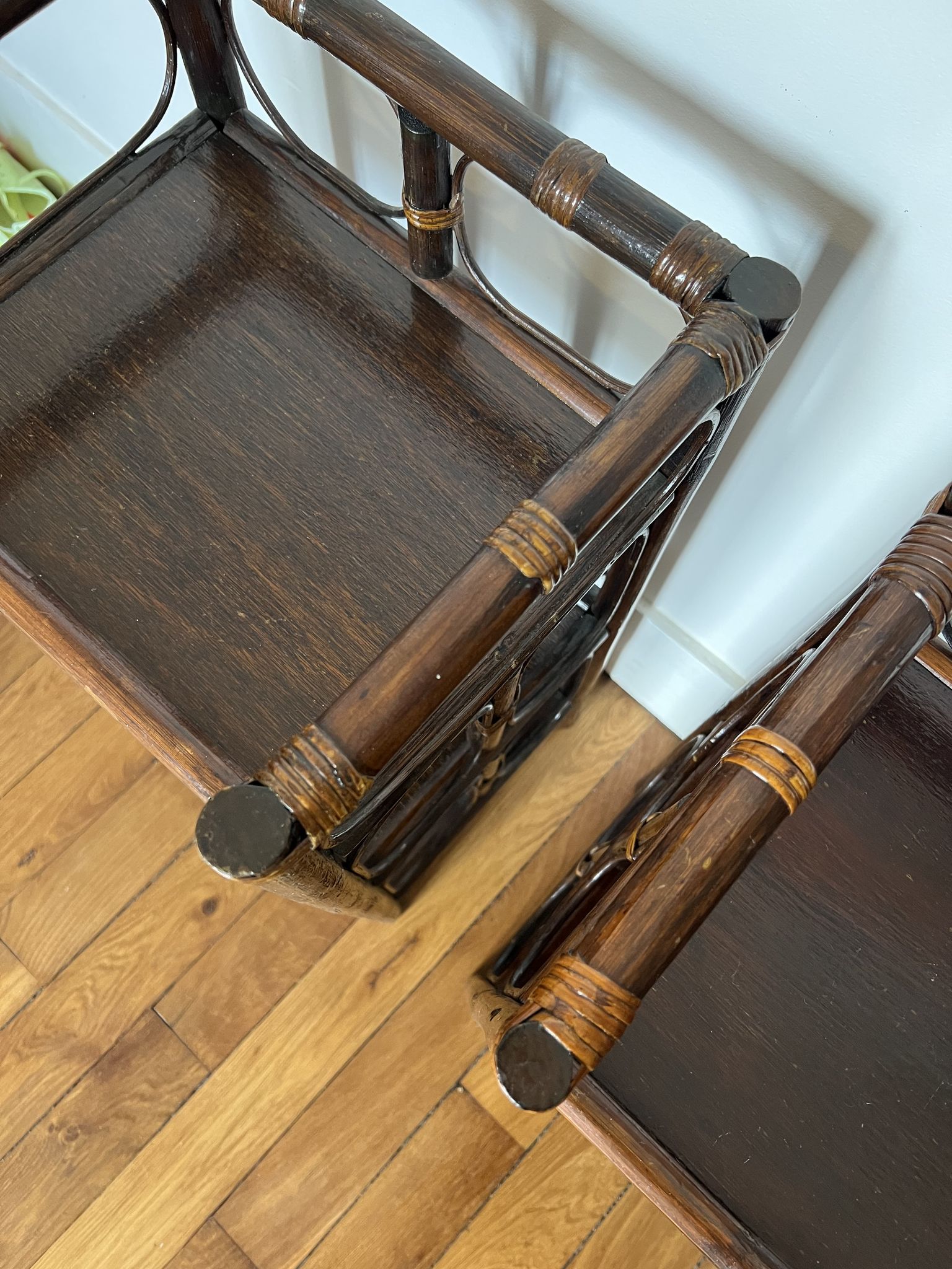 Pair of rattan shelves from the 70s