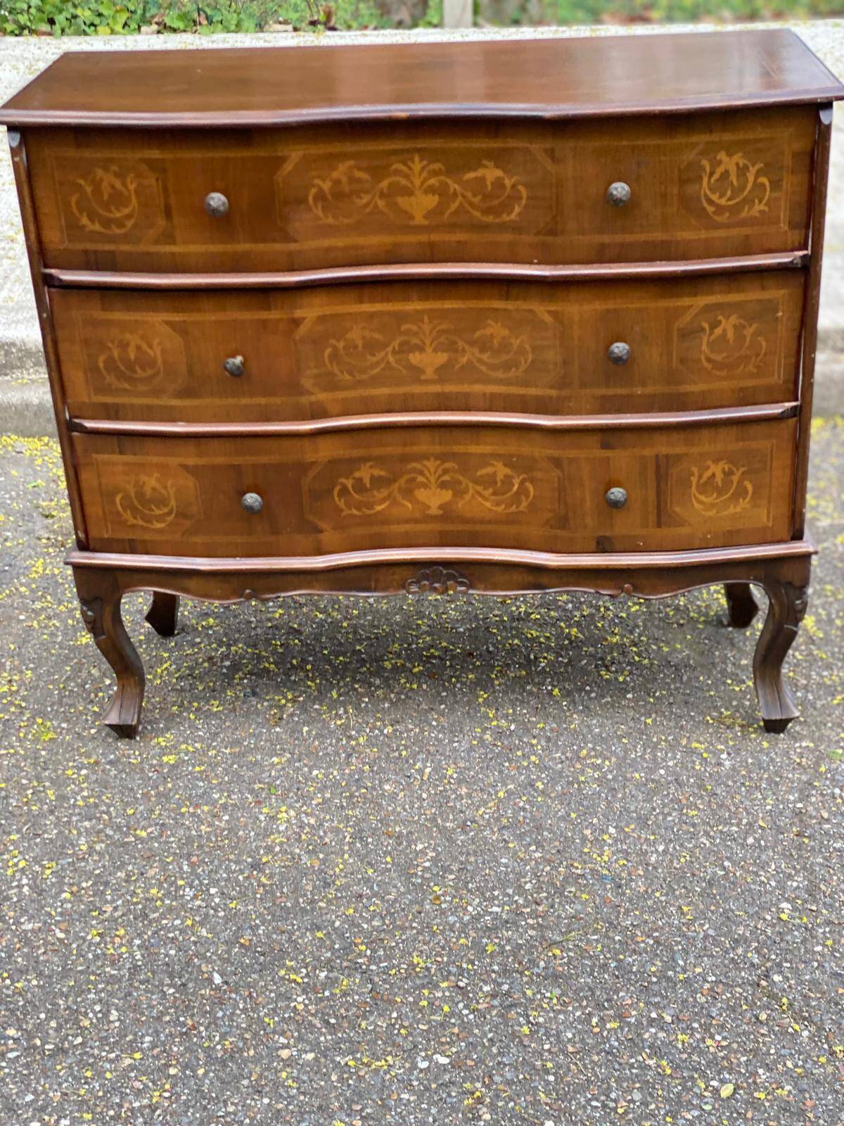 Commode chinoise vintage en bois avec décoration