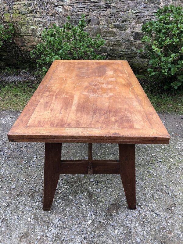 Table vintage René Gabriel en chêne d’époque reconstruction.