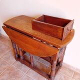 English folding gateleg table