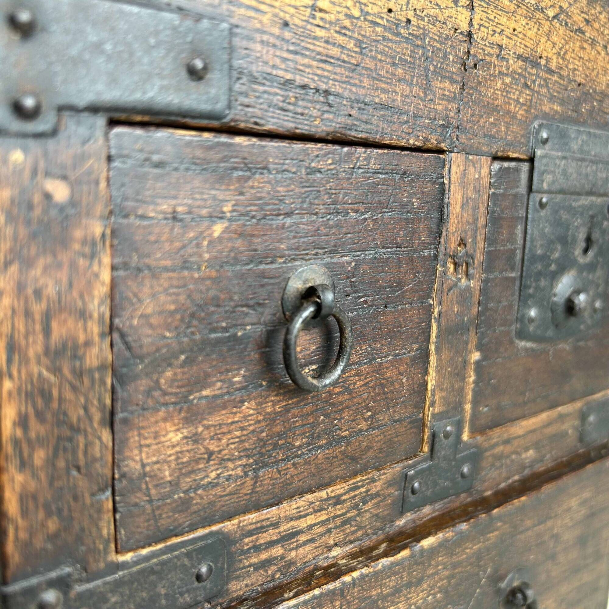 Antique Kake-suzuri (懸硯) from the Meiji period, Japan.