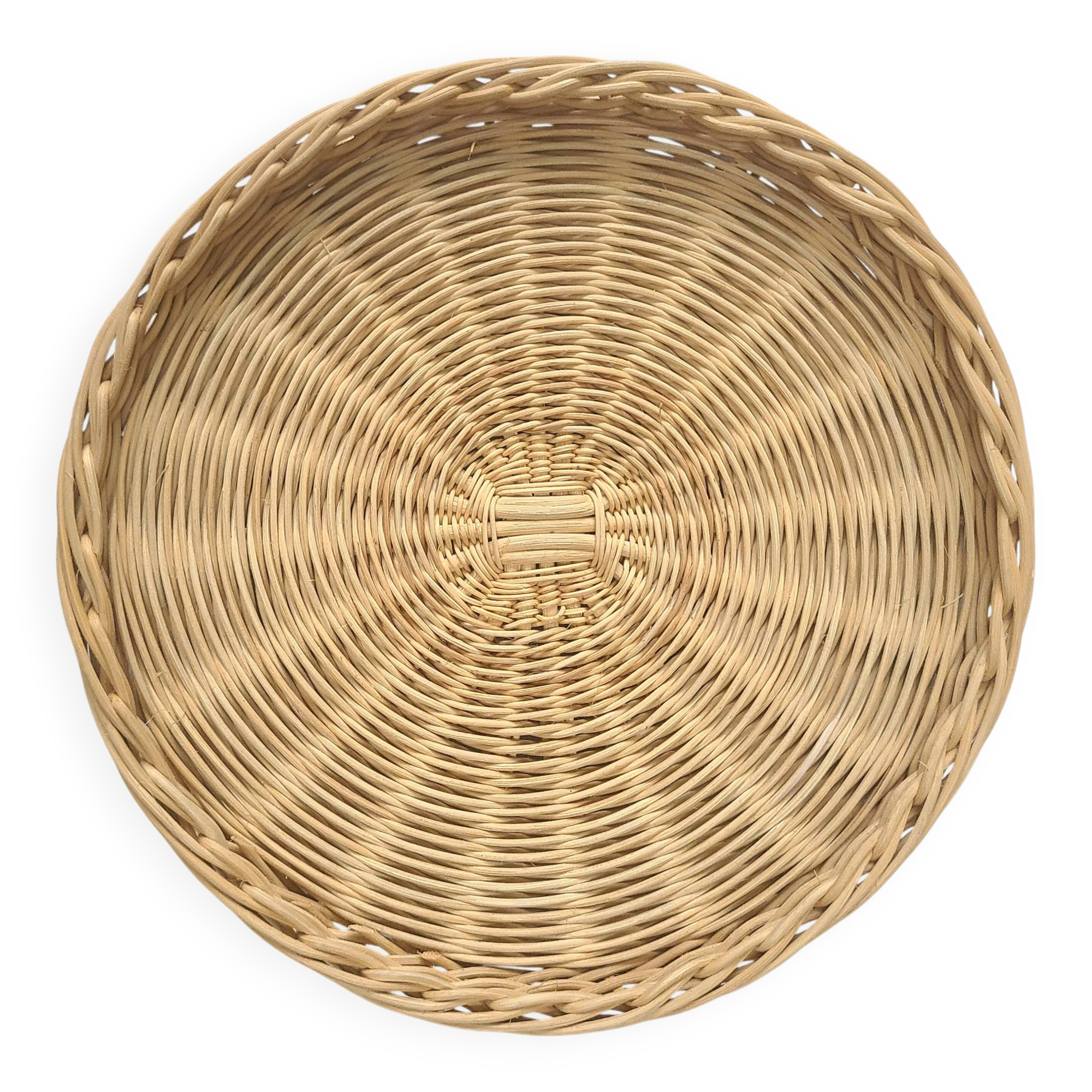 Round rattan tray