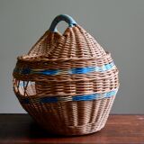 Woven wicker basket, craft vannerie
