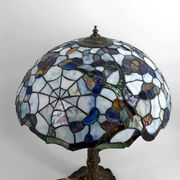 Important Art Nouveau table lamp – Tiffany style, circa 1980