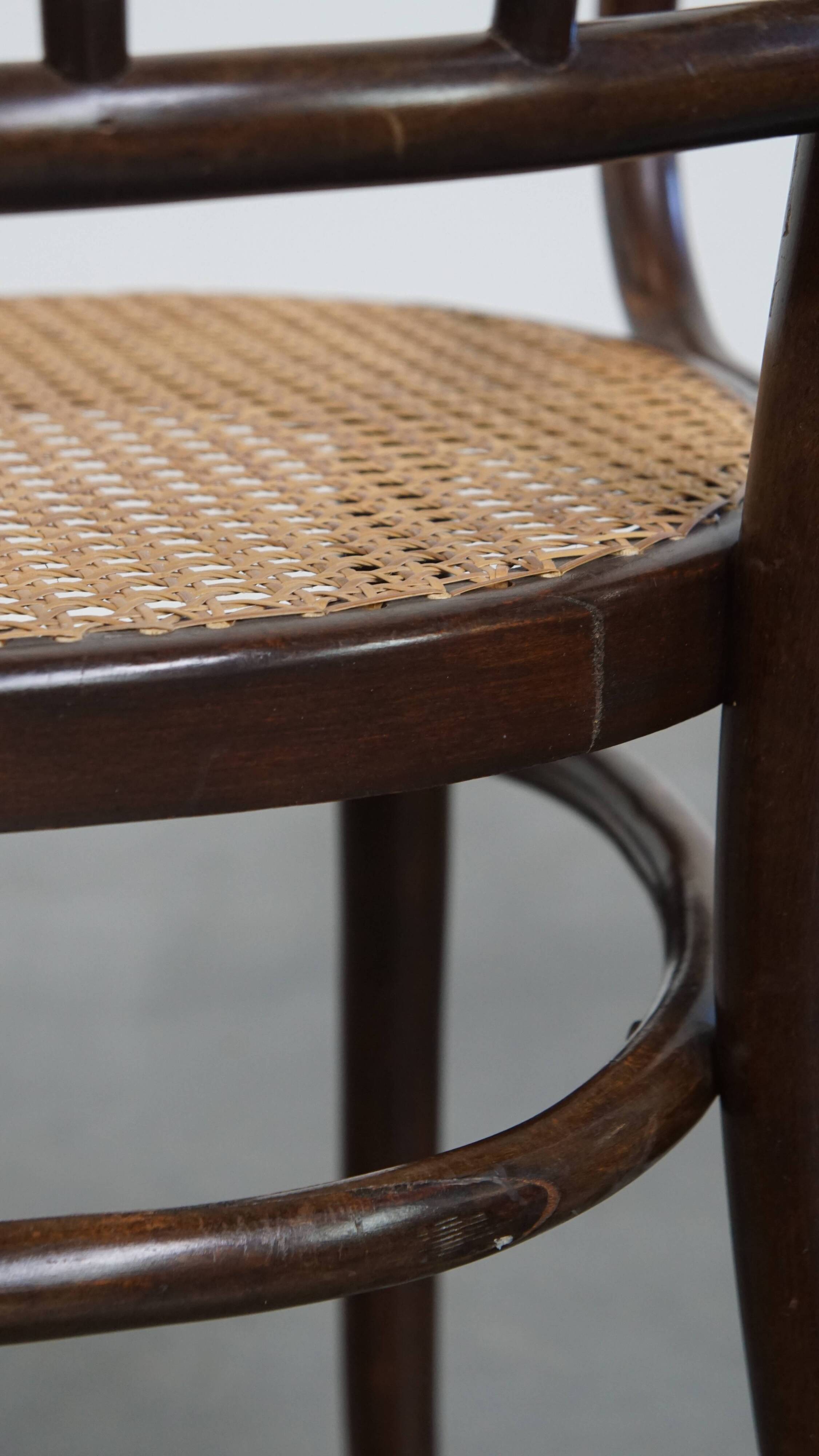 Original vintage Thonet bistro design chair with armrests