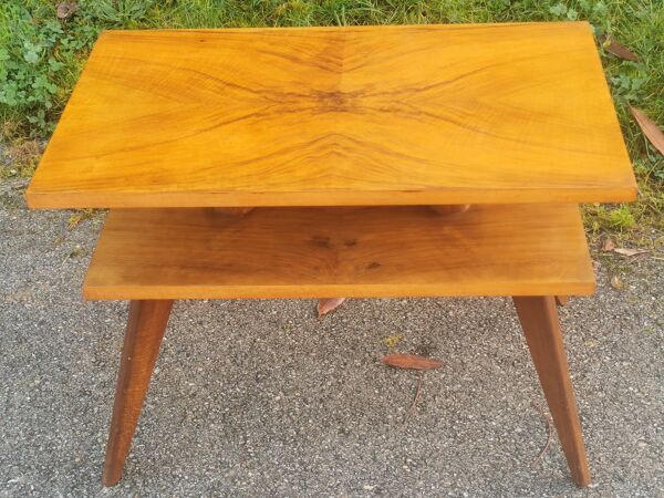 Table vintage pieds compas