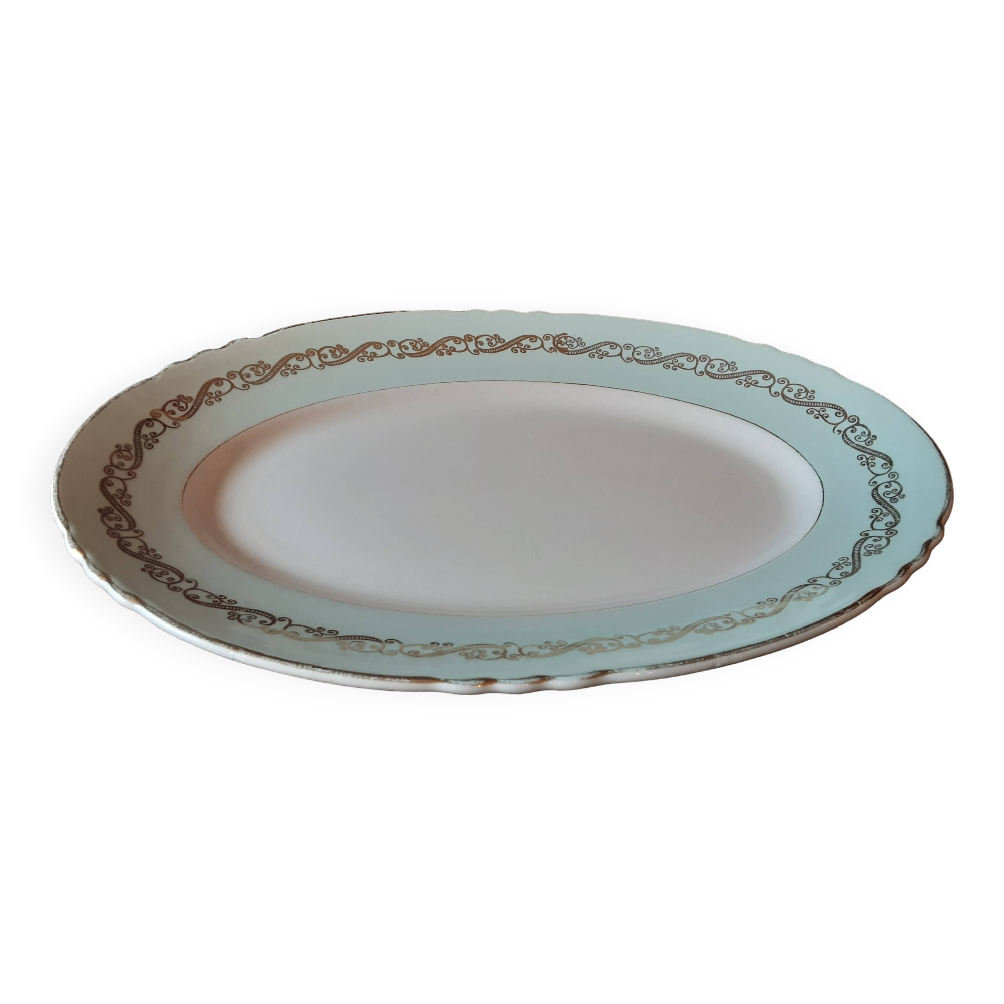 Oval dish Faïencerie D Orchies