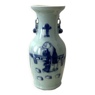 Vase porcelaine de Chine décor dignitaire vers 1900 bleu/blanc MEIJI