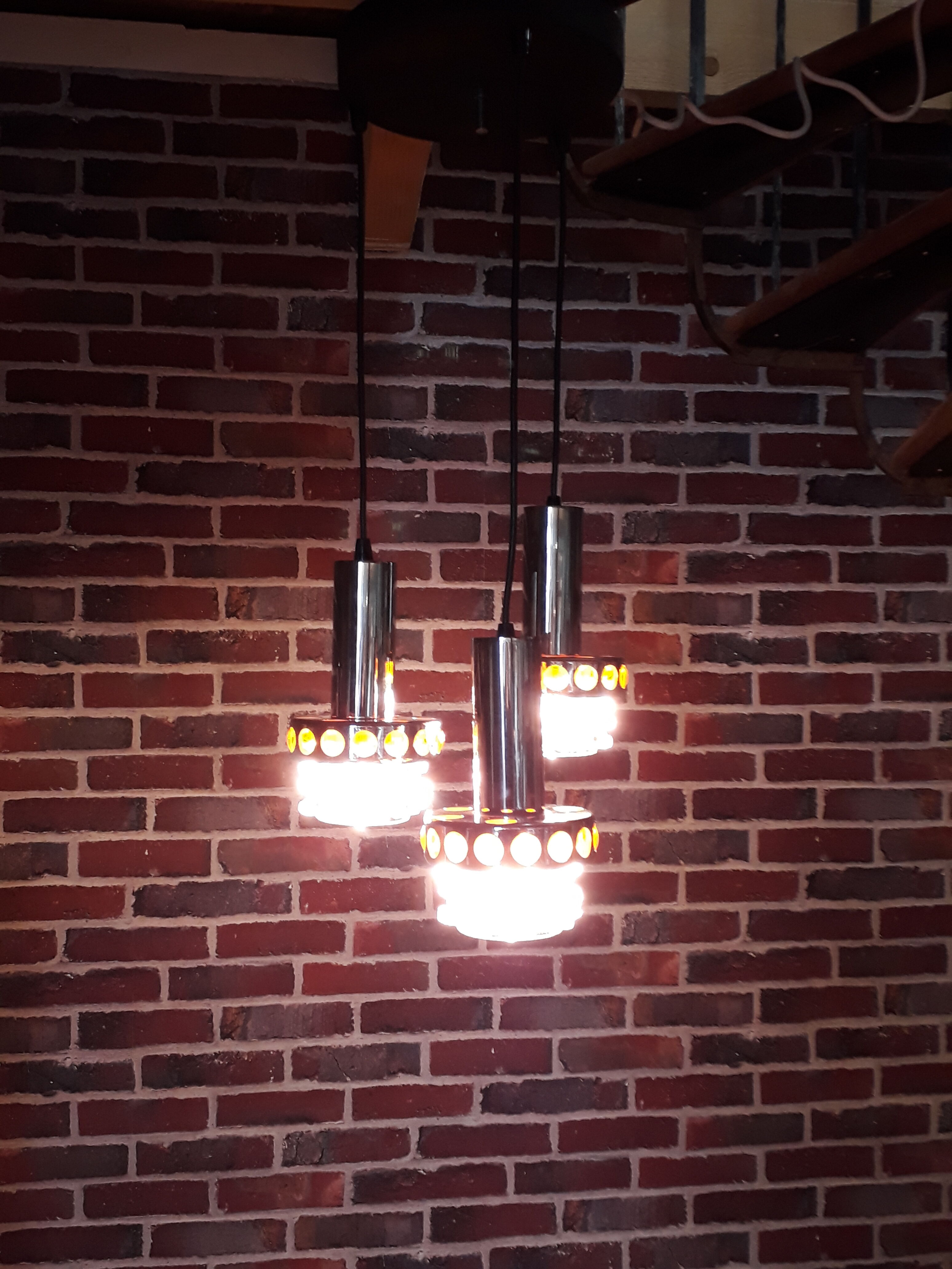 Hanging 3 lamps Raak - Holland, 1970. Space age style. In chrome, orange plexi glass. Very good condition