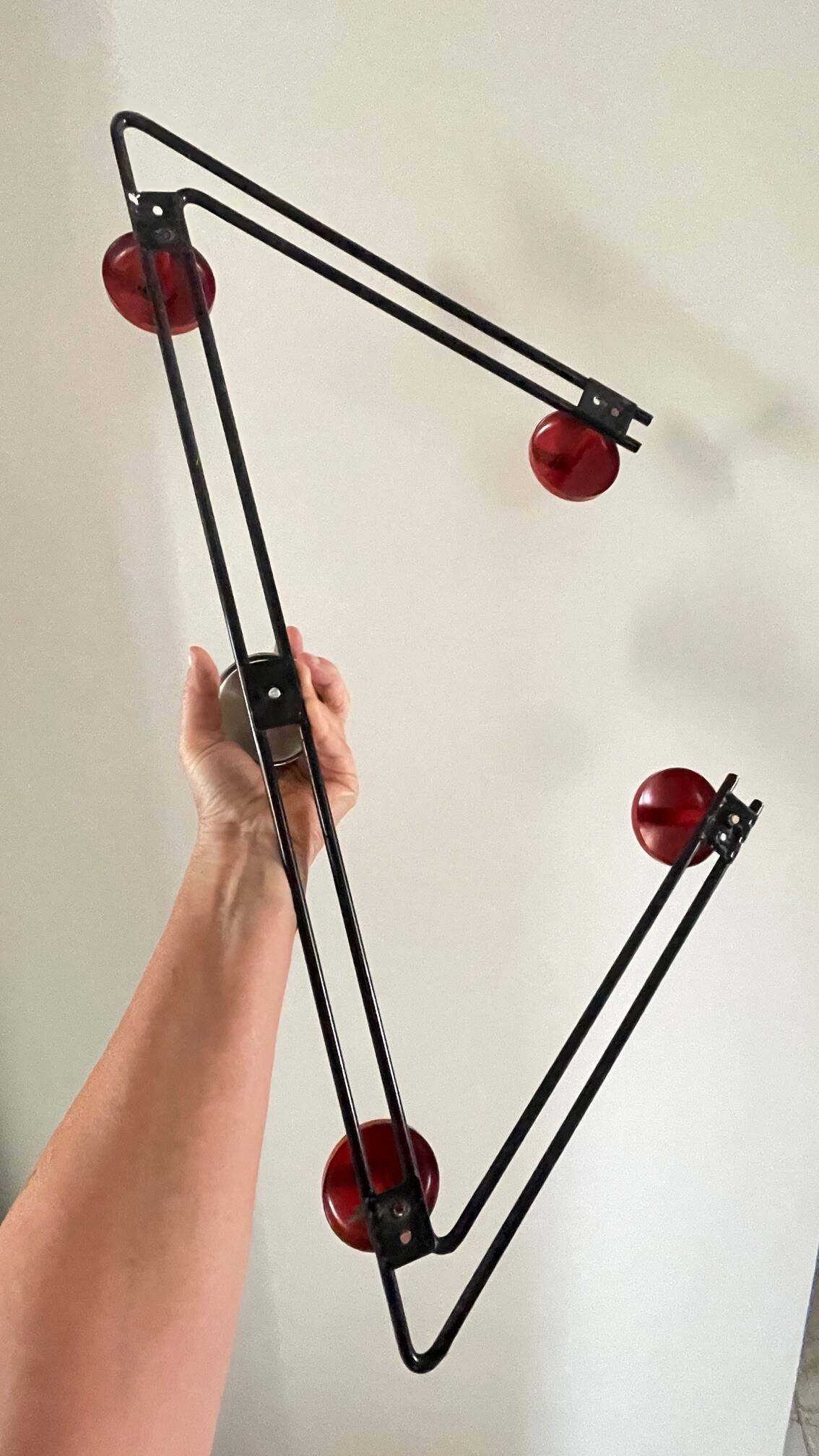 Portemanteau acier inspiration mategot