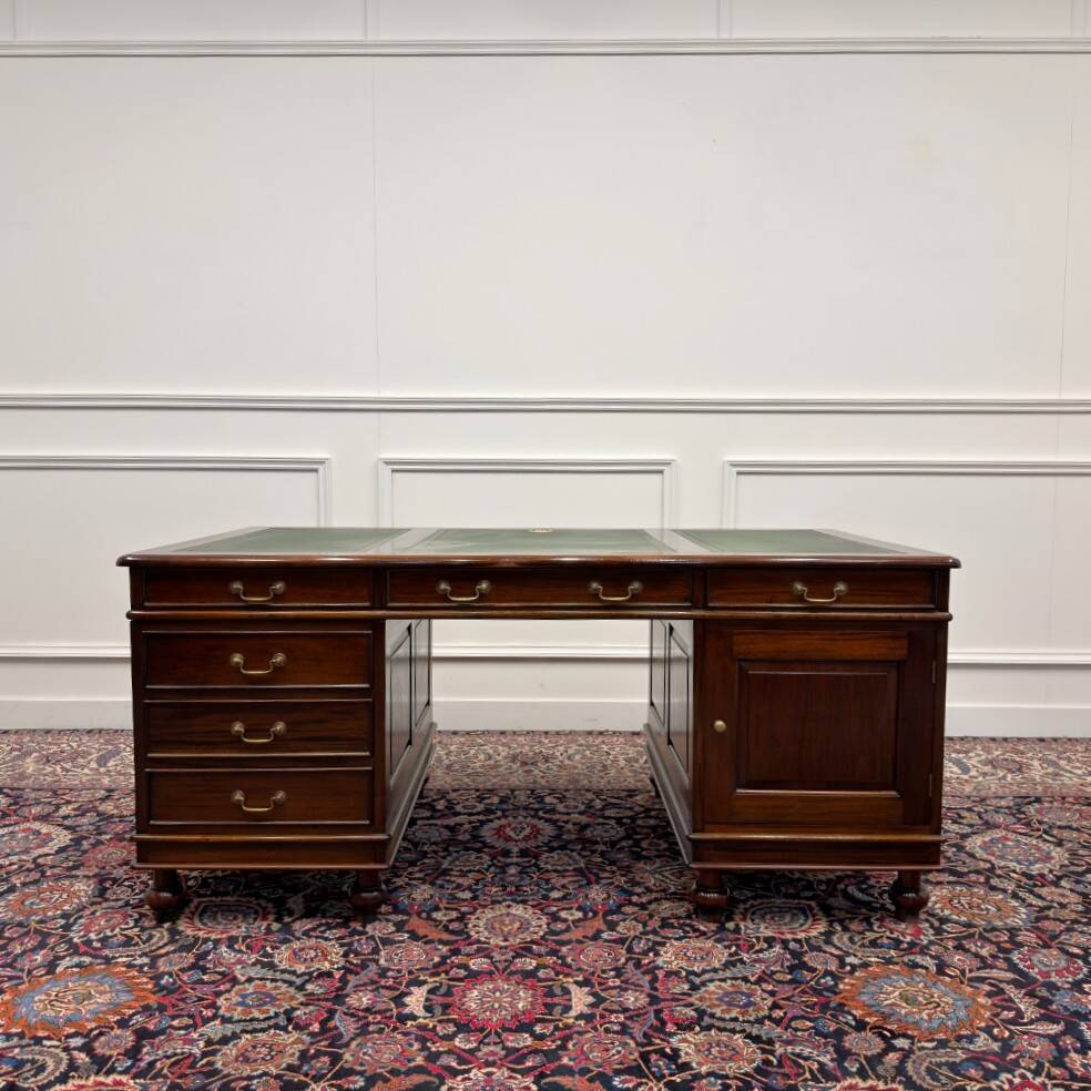 Grand bureau anglais classique