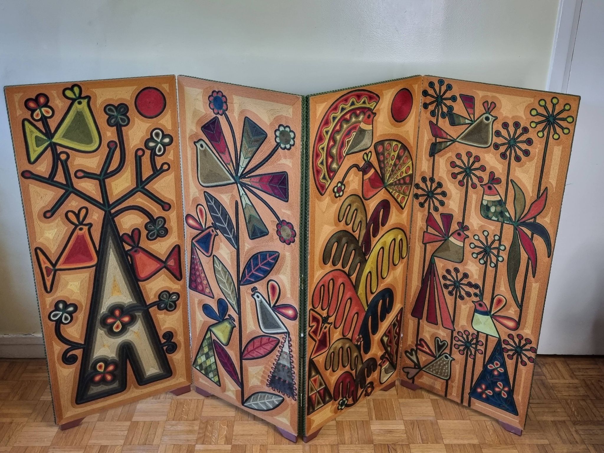 Screen decorated with wool threads, “Huichol” art, Sofia Ribeira, 124 cm