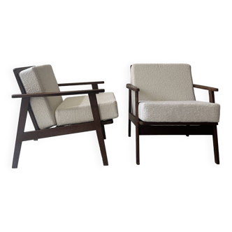 set of 2 Scandinavian armchairs reupholstered in wool, design 1970