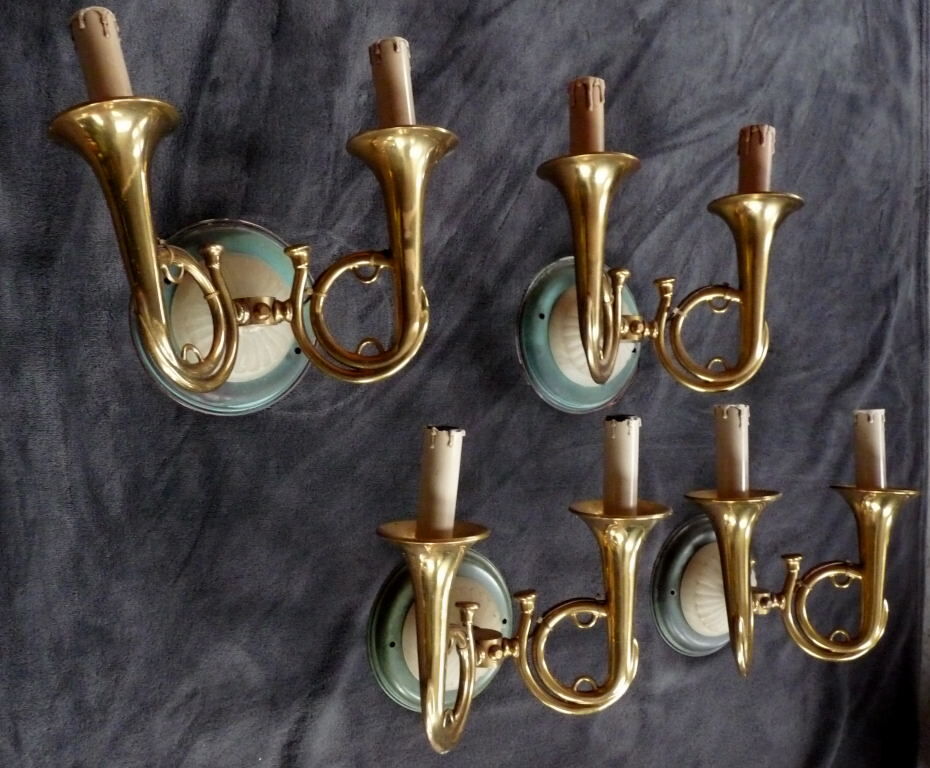 4 bronze. sconces hunting horns, trumpet musical instrument