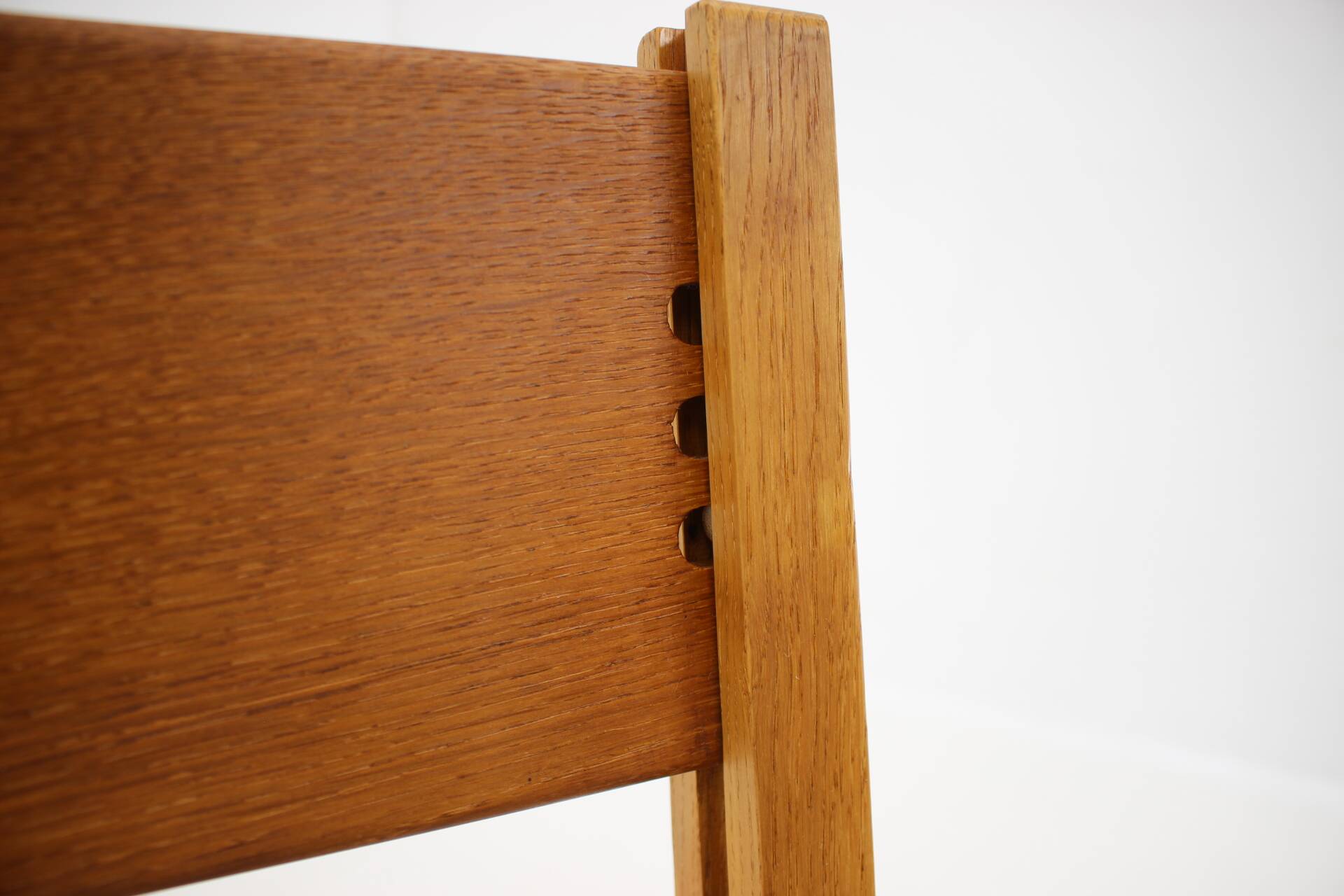 Hans J. Wegner Oak Reclining Lounge Chair Model AP71, Denmark 1968