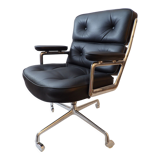 Charles Eames "Time Life" office chair edited by Herman Miller