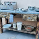 Establishment, counter, wooden and zinc serving table.