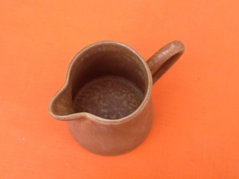 Pitcher " old sandstone " rhoda capacity: 30cl