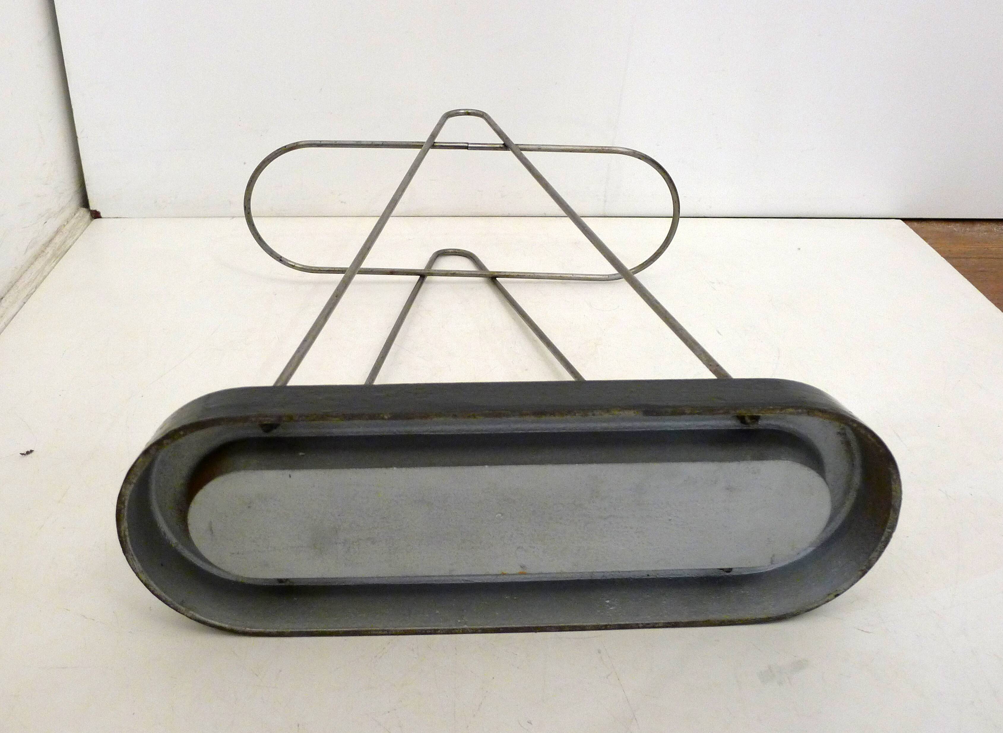 Modernist umbrella stand, Bauhaus style, in metal