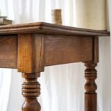 Bureau en noyer ancien