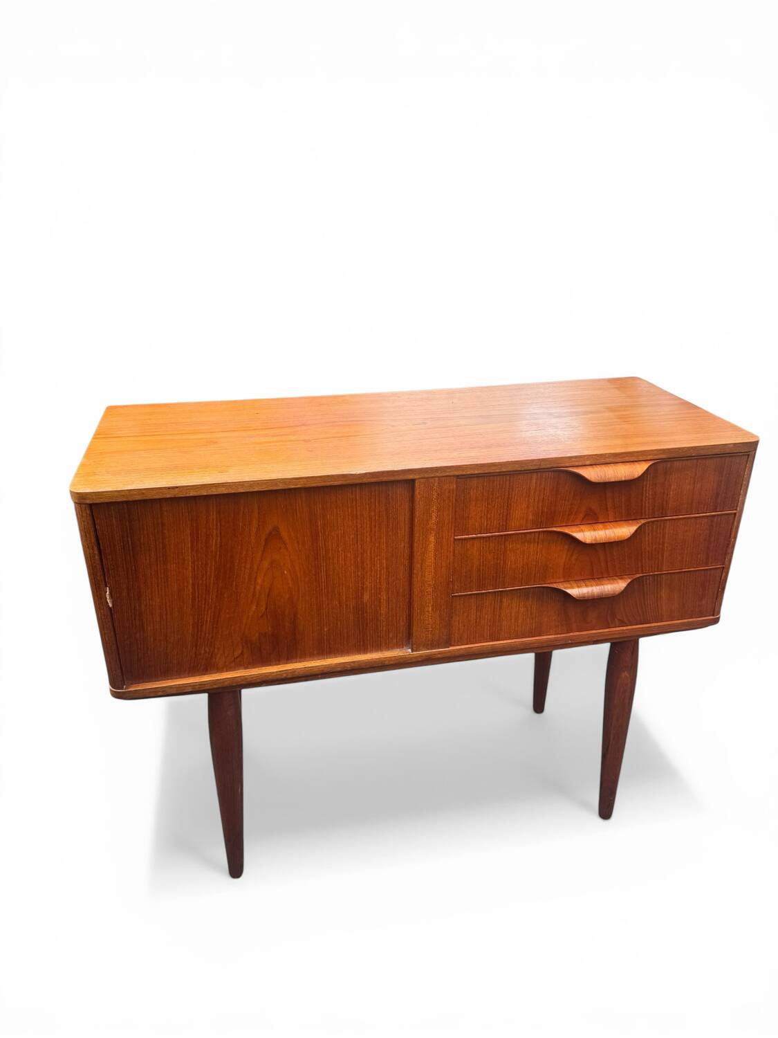 Small chest of drawers / Danish sideboard teak Aksel Kjersgaard Scandinavian