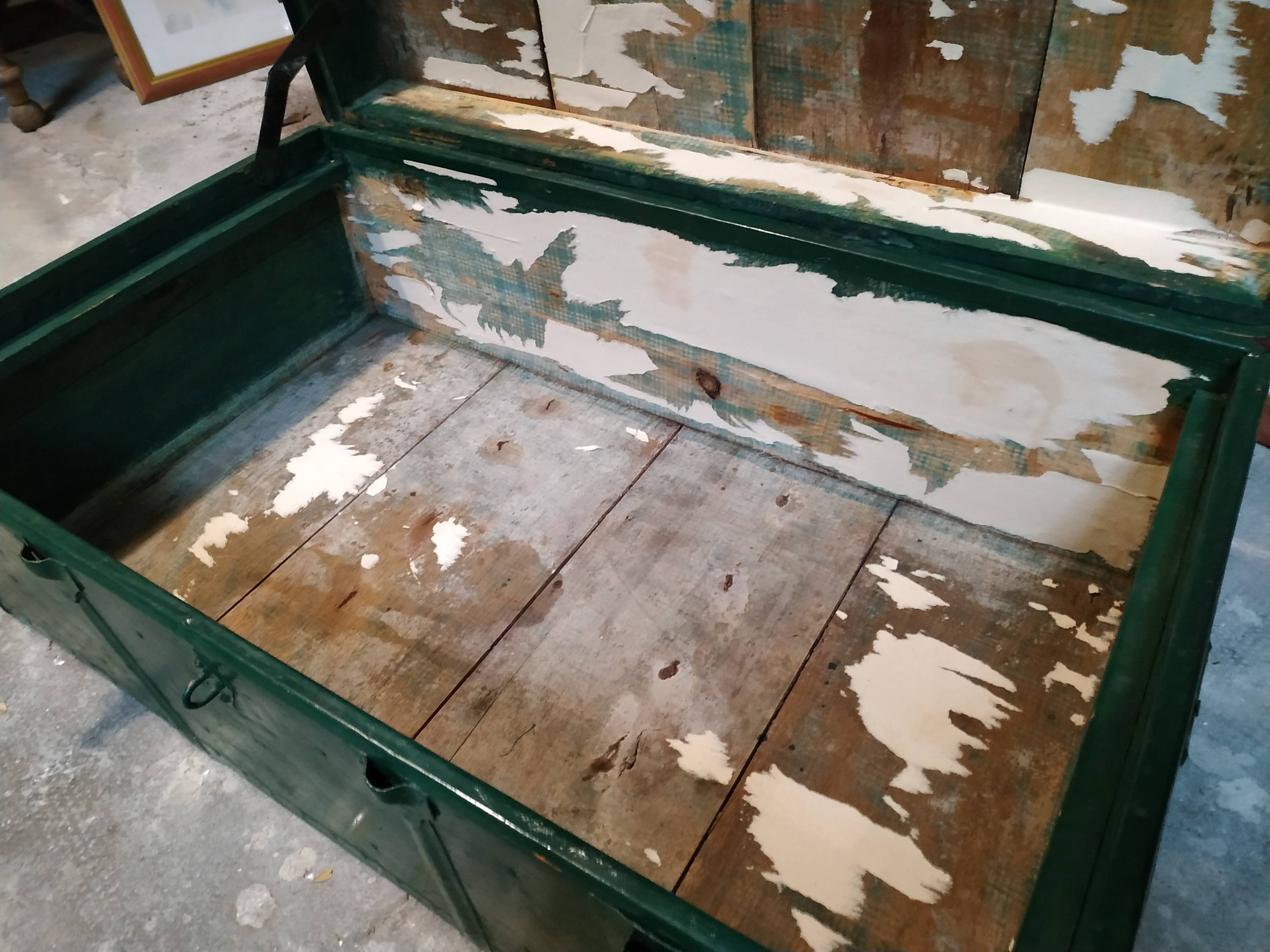 Former transport trunk