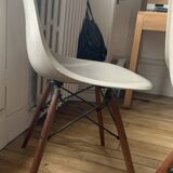 Pair of greige eames chairs
