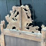 Miroir Louis XVl en bois sculpté doré, XVIIIème siècle