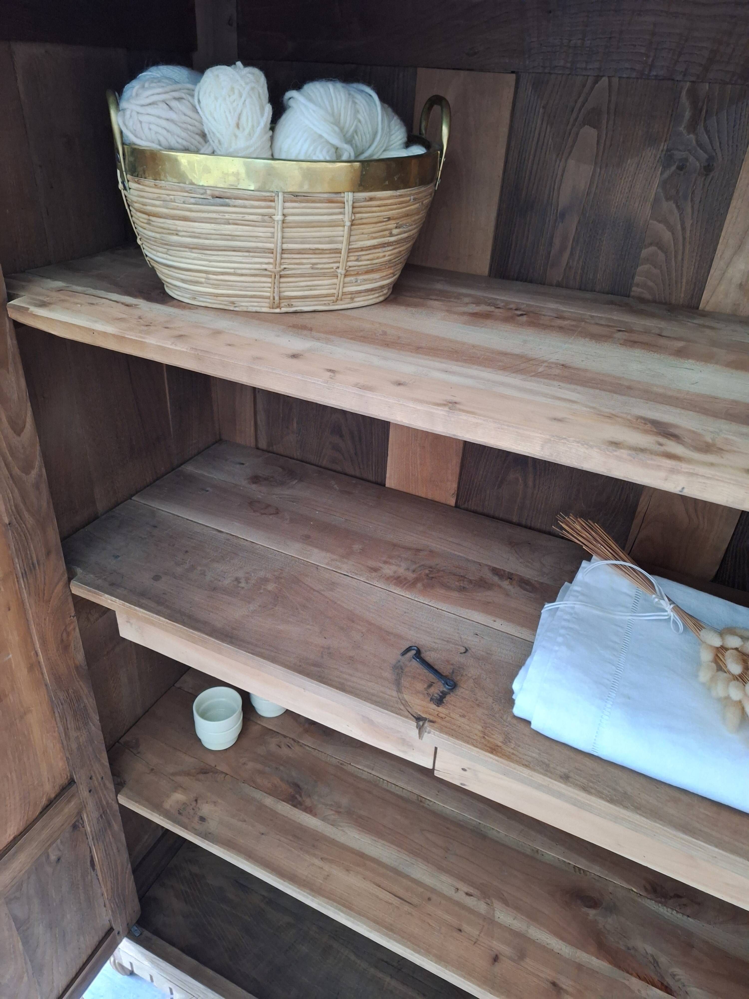 Wardrobe, oak linen cupboard from 1920.