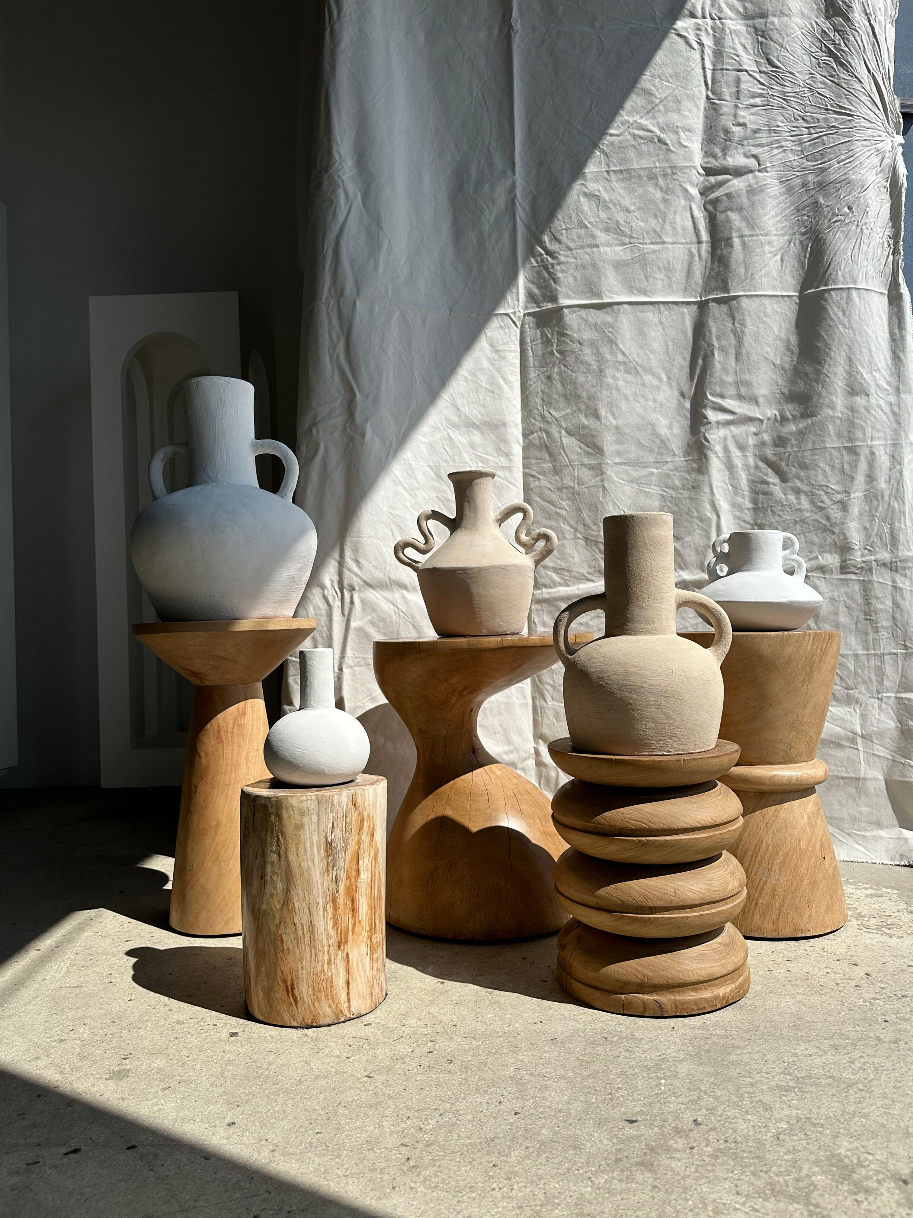 Handcrafted terracotta vase painted white with double handles h:40 d:30